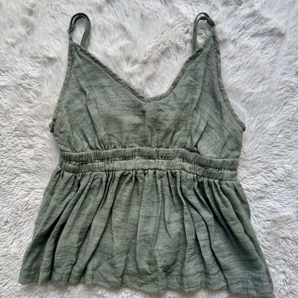 Women's Green Sleeveless Top - Boutique find